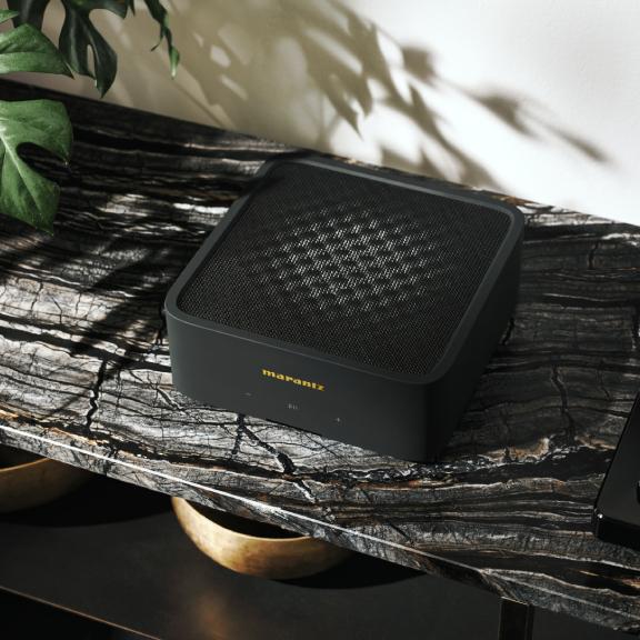 Predstavljamo Marantz MODEL M1 ultimativno kompaktno, svestrano bežično streaming pojačalo